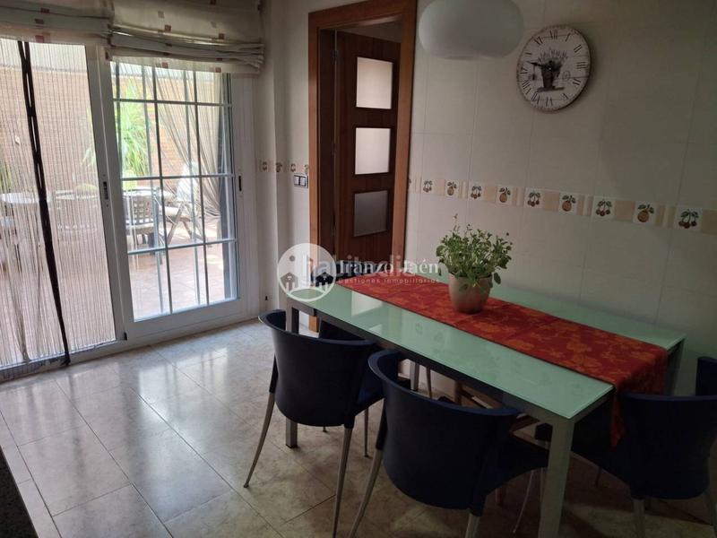 Foto 20ef4894-b0b0-402e-a9f5-c3feed6ccfbf. Haus mit heizung parking in Renfe - Bulevar 1ª y 2ª Fase Jaén