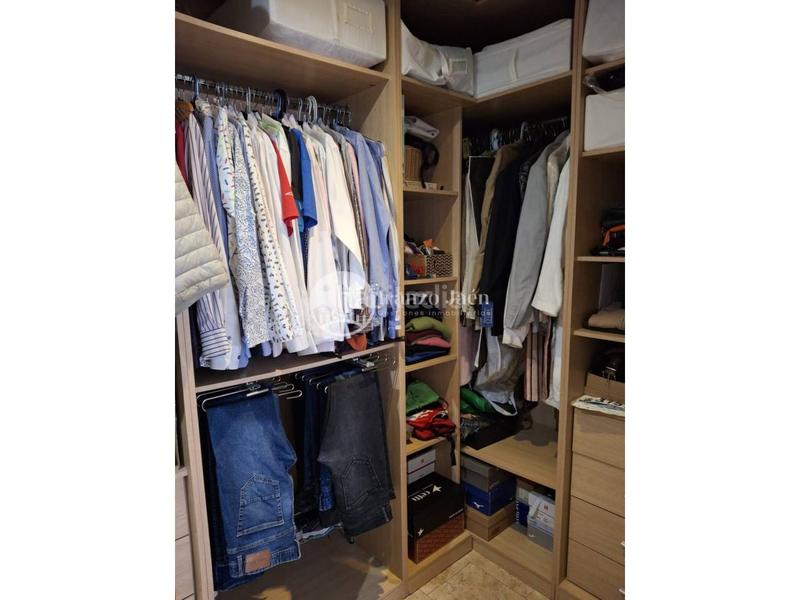 Foto 2bffddfb-dd95-4a72-8725-88bc47715bef. Haus mit heizung parking in Renfe - Bulevar 1ª y 2ª Fase Jaén