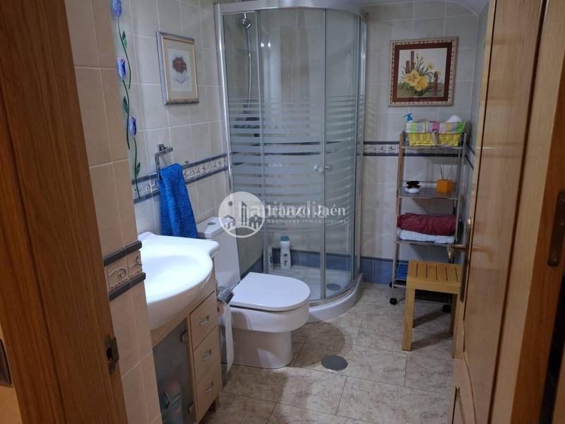 Foto 640f9ad5-02ac-4734-85e1-646d1700b4ae. Haus mit heizung parking in Renfe - Bulevar 1ª y 2ª Fase Jaén