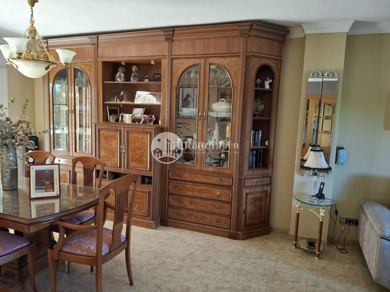 Foto 7b3c2ba9-d2ab-4e13-b266-047acceaf696. Haus mit heizung parking in Renfe - Bulevar 1ª y 2ª Fase Jaén