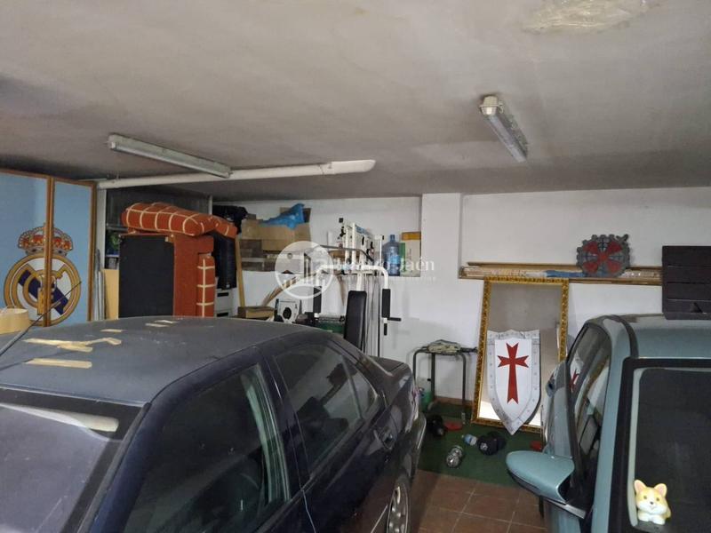 Foto fff882c3-f181-43a6-af7d-0bec61deffa8. Haus mit heizung parking in Renfe - Bulevar 1ª y 2ª Fase Jaén