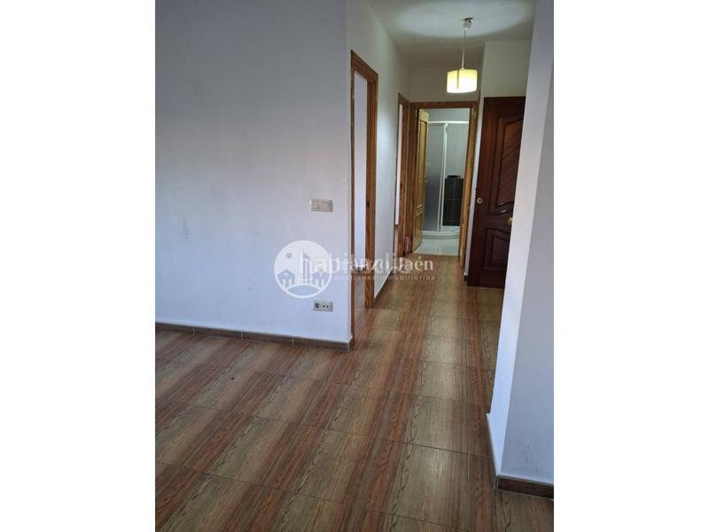 Foto 8979e5d4-0b46-478c-a0eb-d3d5680bf1b7. Alquiler apartamento  en alquiler en la alcantarillala glorieta23002 en Jaén