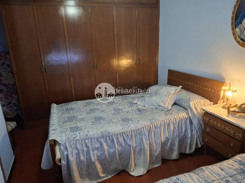 Foto dcdd5bdc-9fa8-4895-99a9-482311043181. Piso  en venta en san ildefonsobarrio de la catedral23001 en Jaén