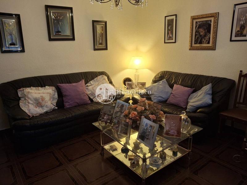 Foto ee453efe-6296-4de6-b1ba-df48a373c699. Piso  en venta en san ildefonsobarrio de la catedral23001 en Jaén