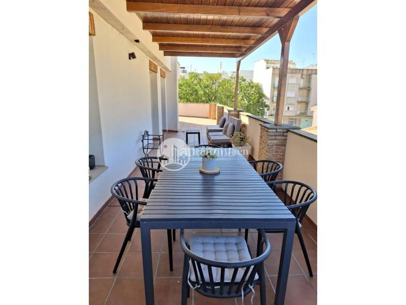 Foto 85759d7d-f207-4451-9ea5-923e217b5f63. Affitto attico con riscaldamento parcheggio in Belén - San Roque Jaén