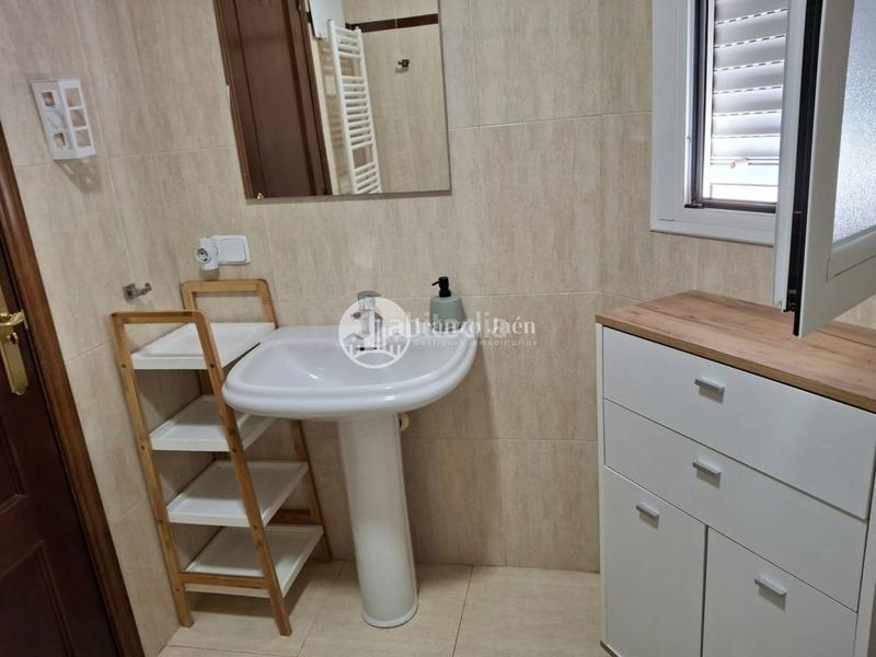 Foto 07781e0f-5933-4111-9215-2265b23a3410. Miete dachwohnung mit heizung parking in Belén - San Roque Jaén