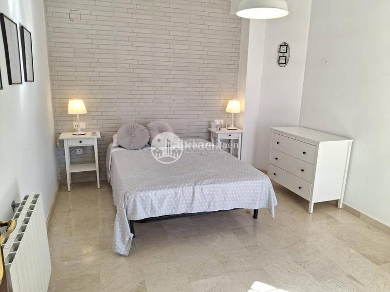 Foto 51bc63ec-8d26-4a98-b6e4-49a2e76c3372. Miete dachwohnung mit heizung parking in Belén - San Roque Jaén