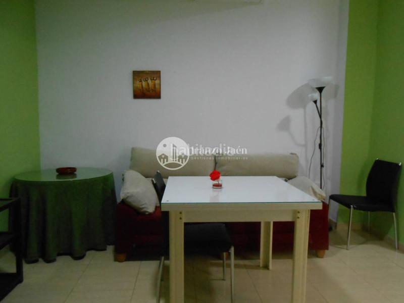 Foto 190e12c5-4f2a-4916-a1b4-e658bd72e6ff. Location duplex dans Ctra. Circunvalación - La Magdalena Jaén