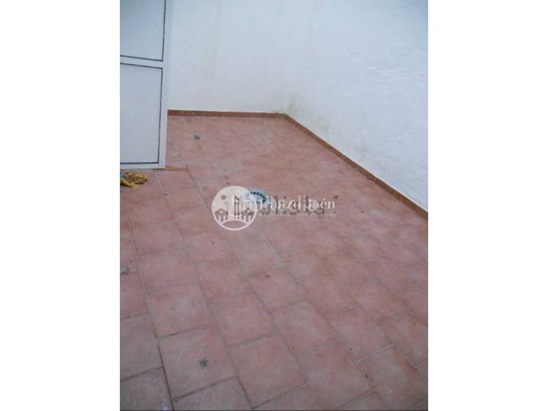 Foto 5223af06-ae99-4f64-8389-55d1056b7d1d. Location duplex dans Ctra. Circunvalación - La Magdalena Jaén