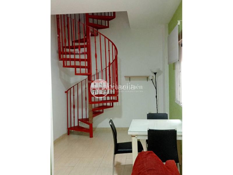 Foto 5549585d-d867-4d64-a1ed-ab83abca3717. Location duplex dans Ctra. Circunvalación - La Magdalena Jaén