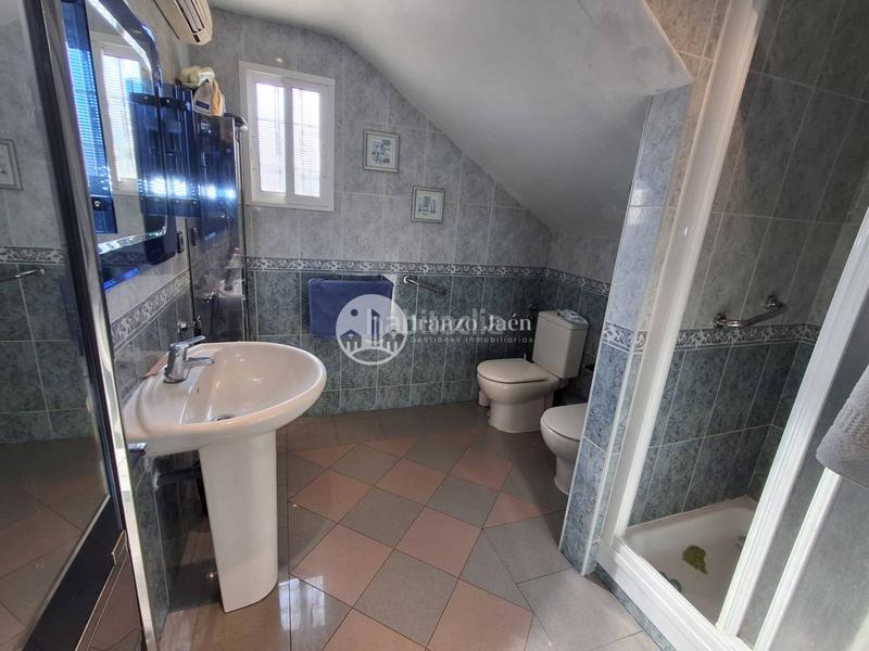 Foto 0d155624-ca44-4ac3-838f-a1bb75ffac24. Xalet amb aparcament piscina a Valdeastillas - Fuentezuelas Jaén