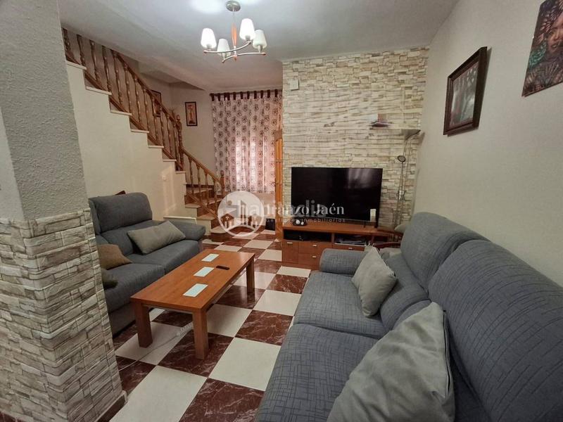 Foto 2742c751-e38b-428c-844c-5296cb57bb52. Haus mit heizung in San Felipe - El Almendral - La Merced Jaén