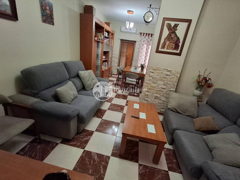 Foto f3081109-4548-4cf1-9d47-107a2663236b. Haus mit heizung in San Felipe - El Almendral - La Merced Jaén