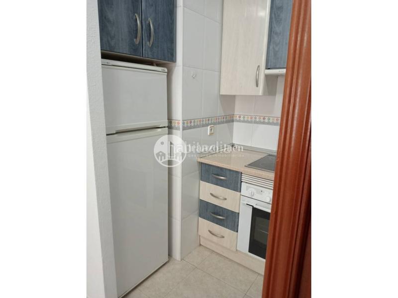 Foto 0707000b-6649-4a46-bf58-5b70ae35f6e1. Alquiler apartamento  en alquiler en san bartolomécalle millán de priego23007 en Jaén