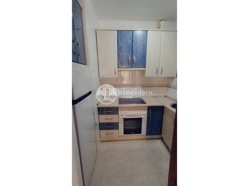 Foto 8bd15ef2-073f-4be3-b278-b9ae9eb2ed4f. Alquiler apartamento  en alquiler en san bartolomécalle millán de priego23007 en Jaén