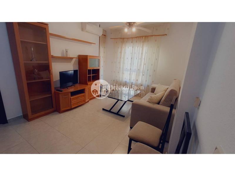 Foto ae5f0522-d351-406d-b52f-7152f96bd0af. Alquiler apartamento  en alquiler en san bartolomécalle millán de priego23007 en Jaén