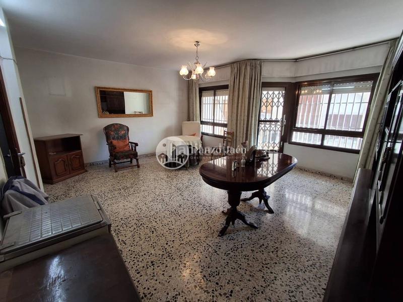Foto 3f0b5d73-8dd8-4278-80ac-39e279d2a1be. Appartement dans San Ildefonso - Catedral Jaén