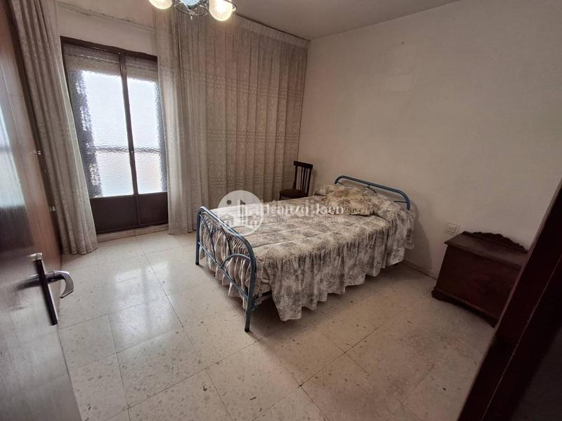 Foto 5e801ea1-8f3d-4ec0-aac1-574c39039694. Appartement dans San Ildefonso - Catedral Jaén