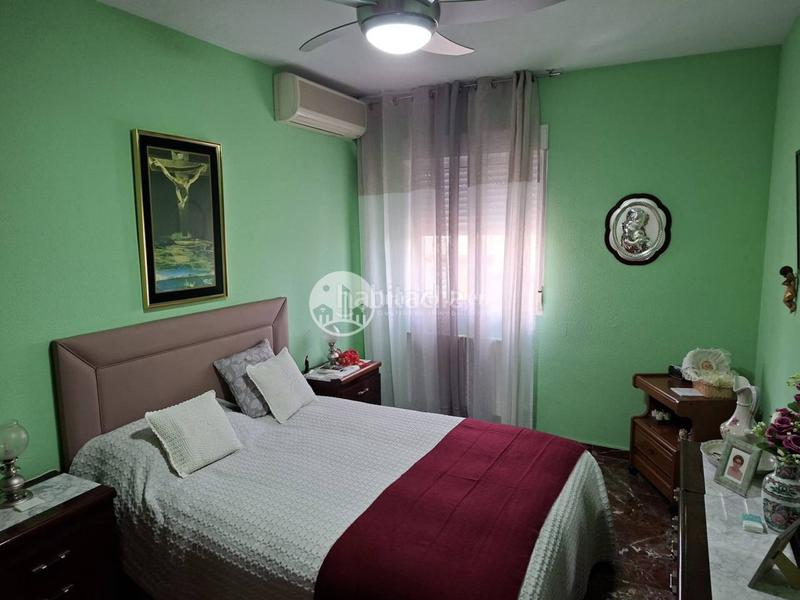 Foto 2dc17180-f787-4e43-b23a-80b74fa88331. Rent apartment with heating in Renfe - Bulevar 1ª y 2ª Fase Jaén