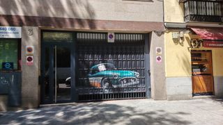 Autoparkplatz en Calle de trafalgar 3. Plaza de garaje  junto a la plaza de olavide