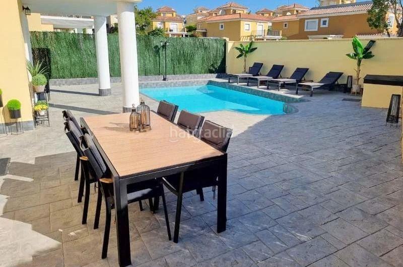 Foto 2b1af8ec-0790-4fa0-a0e5-dd06d3bcdd05. Casa a de francisco de quevedo a San Luis de Sabinillas Manilva