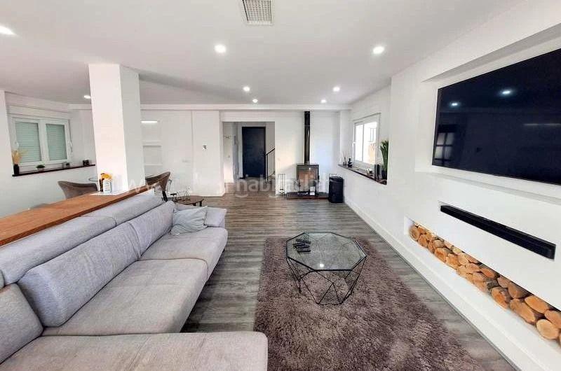 Foto edfa1f97-e0f4-443d-9719-7dd332607300. Casa a de francisco de quevedo a San Luis de Sabinillas Manilva