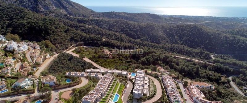 Foto 11f68cb4-f25e-44da-91d7-bcd7cd5a7fda. Casa adosada en siera de la nieves apartamentos y casas con vistas espectaculares desde 620.000 en Istán