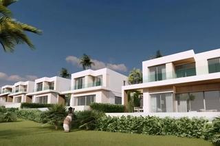Chalet en Salvador fidalgo. Villas de lujo de 3 y 4 dormitorios, oasis levels, estepona