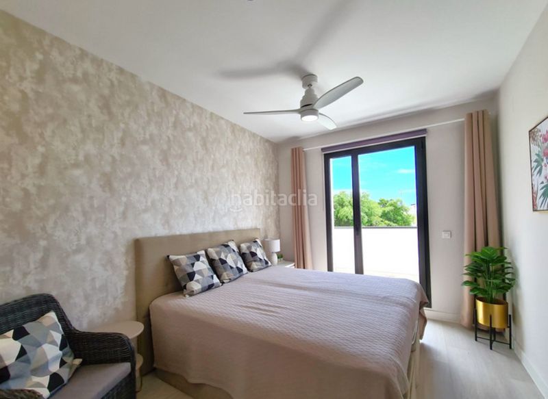 Foto c21fe8b8-7889-44b2-b07d-b4833b7ac8e9. Casa adossada amb calefacció piscina a Sotogrande alto Sotogrande