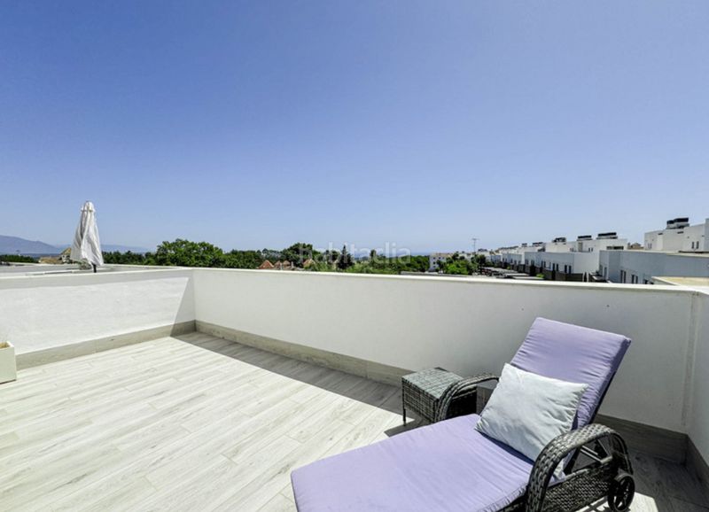 Foto b8ba9220-688c-4d1f-ba70-cc631f4d7176. Casa adossada amb calefacció piscina a Sotogrande alto Sotogrande