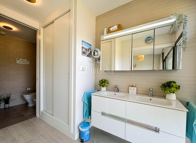 Foto c15a5801-8139-4023-8570-a4d999d752ea. Casa adossada amb calefacció piscina a Sotogrande alto Sotogrande