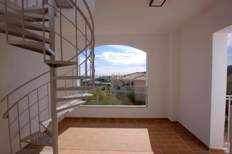 Foto 0ace69ba-4370-4cfb-9db8-82c8669b58d9. Apartament a martagina a Chullera Manilva