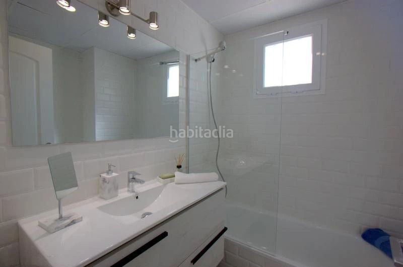 Foto 3e9fd687-ef97-4422-ba4a-c202fa9d8f0c. Apartament a martagina a Chullera Manilva