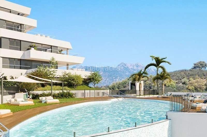 Foto bc8cc49e-ecaa-40e5-98e4-48202ee8b586. Piccolo appartamento in acacia in Río Real Marbella