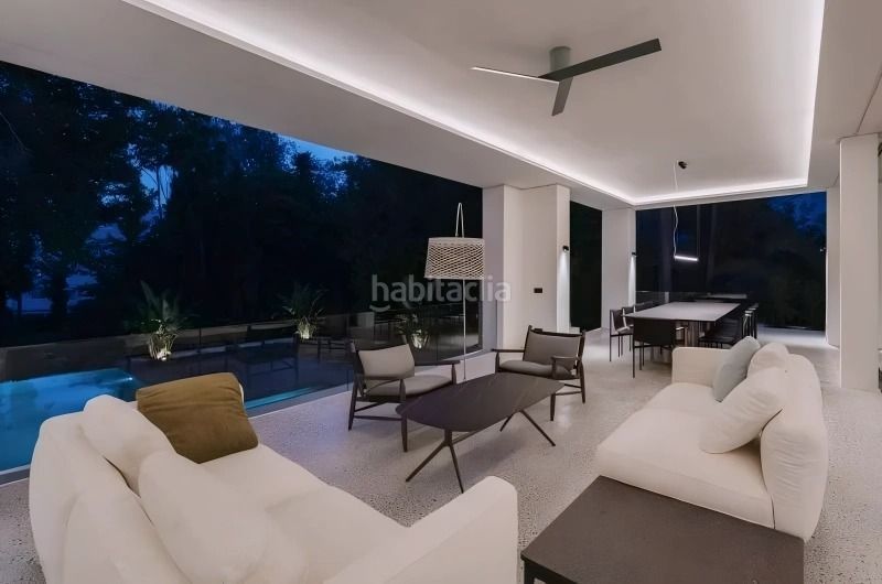 Foto 3b581beb-bdd0-4538-a33e-92713bd7cd4d. Xalet a Puente Romano Marbella