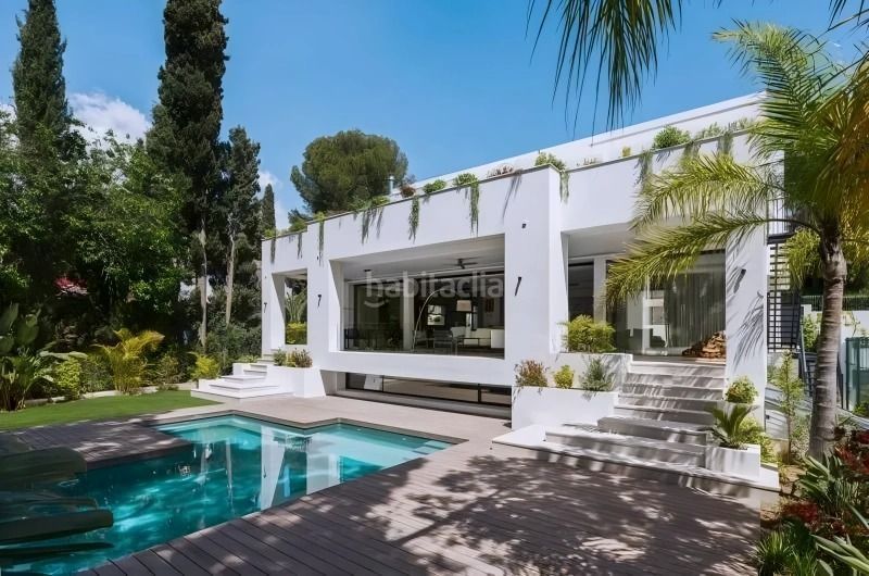 Foto 3f5dd62e-1ae6-4295-8400-a0ee8e27b410. Xalet a Puente Romano Marbella