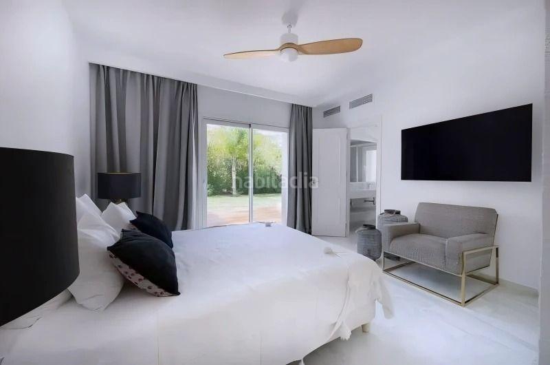 Foto 5e0e73c8-99d9-4f0d-a714-6f8df64411c3. Chalet con piscina in Marbesa Marbella