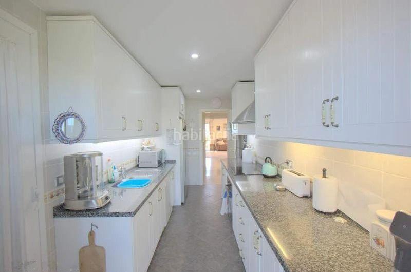 Foto 830389c2-d9dc-4bd8-a7d8-179eb1232644. Dachwohnung in los granados in El Castillo Manilva