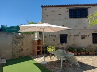Mas à San Vicente de Alcántara. Encantadora casa de campo a la venta en la rocita badajoz