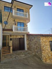 Xalet a Maluenda. Se vende magnifico chalet en maluenda ideal para convertirlo en