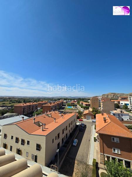 Foto 0f839aeb-47d8-4646-a627-3fd4ed650023. Duplex dans calle jose de nebra 1 dans Consolación Calatayud