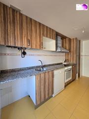 Pis  Ronda campieles 10. Piso en venta de 3 habitaciones en calatayud  zona puerta soria