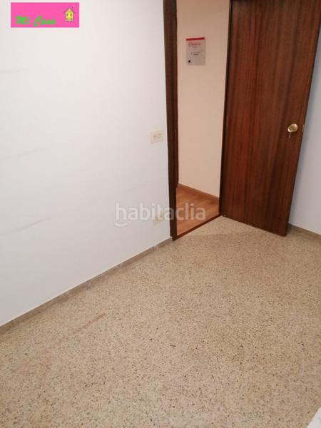 Foto 10a4147c-5060-4ec7-baef-3c678367a5f2. Piso  muy grande,para oficinas o vivienda en Centro Calatayud