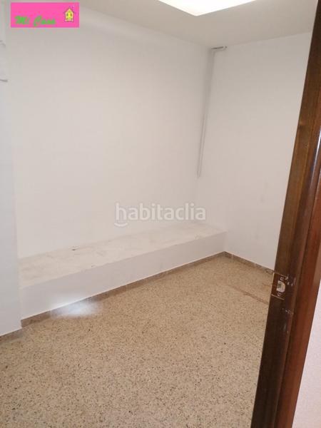 Foto a9a2a42a-cb11-4773-914c-284304a3f700. Piso  muy grande,para oficinas o vivienda en Centro Calatayud