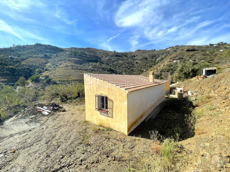 Foto 8d94f45e-9162-43df-adf8-fe7a075c6d23. Casa en Cómpeta