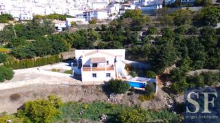 House in Canillas de Albaida