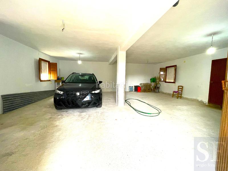 Foto f7508c0f-ea0c-4e51-a878-ea70fe496919. Casa adosada en Canillas de Albaida