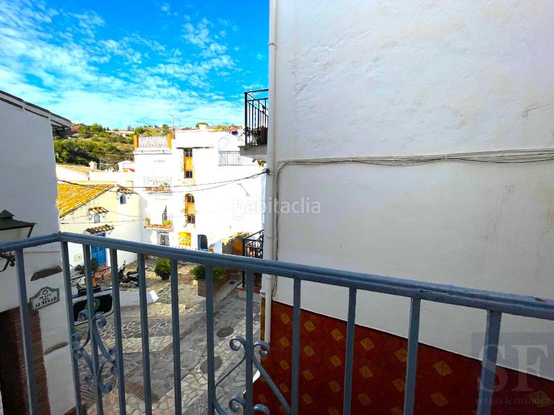 Foto de927cd0-b7c3-4c1b-80c6-e66f1ed141aa. Casa adossada a Árchez