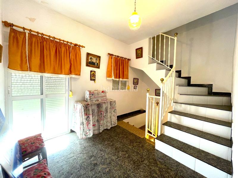 Foto 717b522c-4977-4aa0-867f-a2fdfb26621a. Casa adossada a Árchez