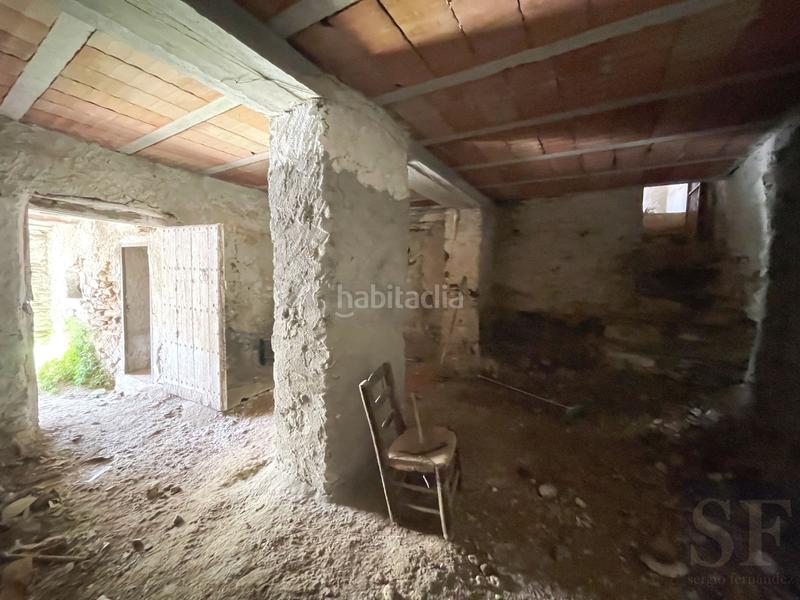 Foto f88157a4-a36a-4e02-af6a-c6394b517575. Casa adosada en Sayalonga